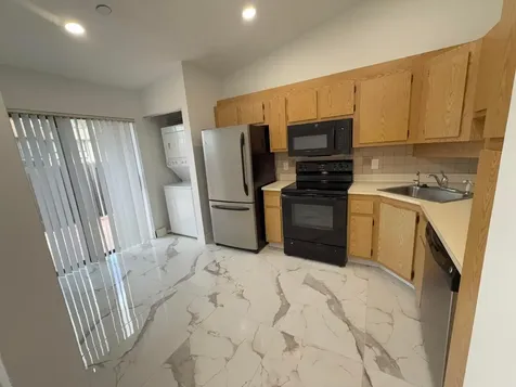 817 Sky Pine Way Greenacres FL 33415