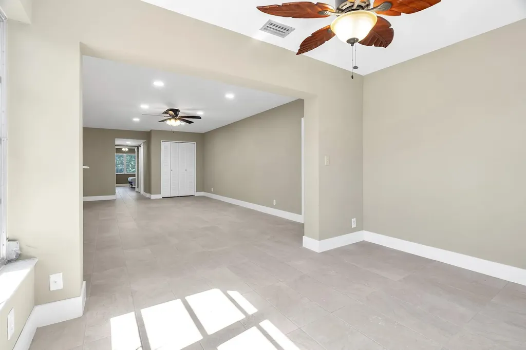 13950 Nesting Way Delray Beach FL 33484
