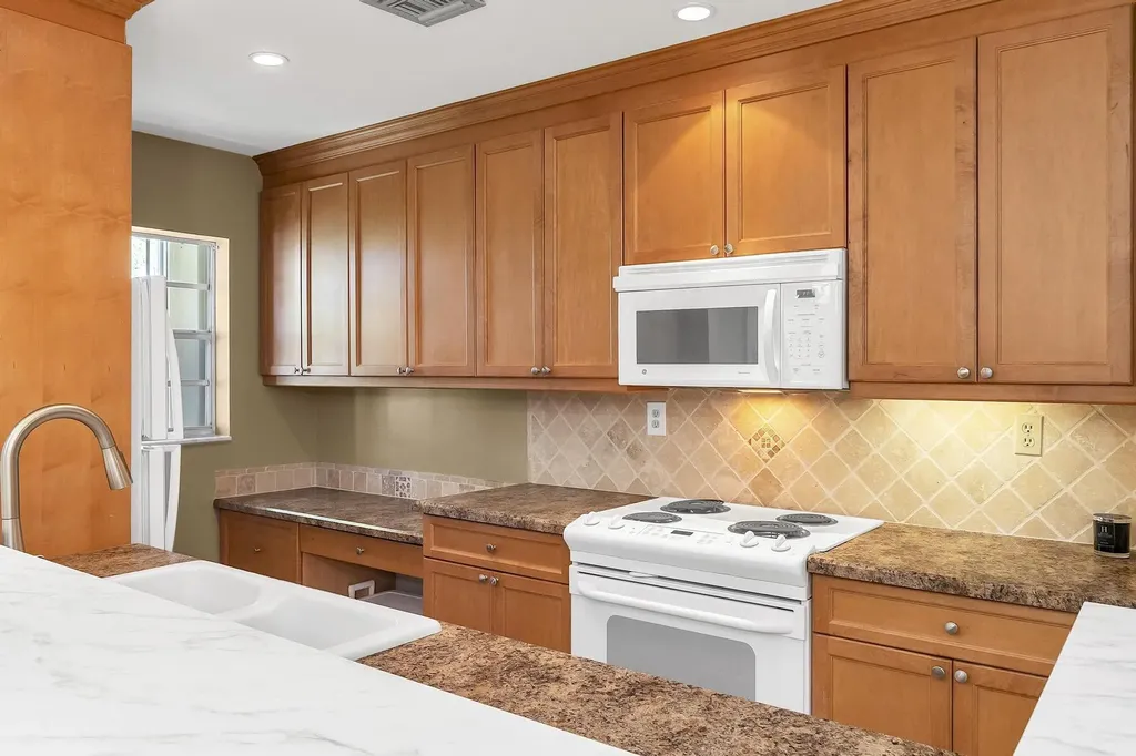 13950 Nesting Way Delray Beach FL 33484