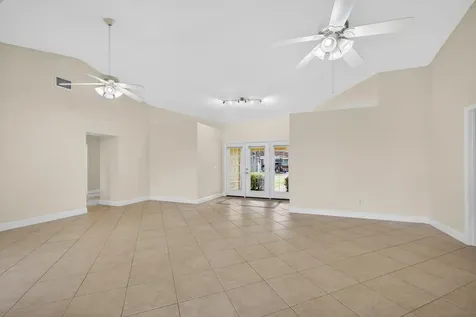10420 SE Jupiter Narrows Drive Hobe Sound FL 33455