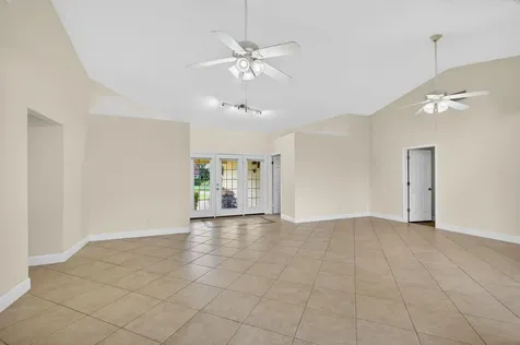 10420 SE Jupiter Narrows Drive Hobe Sound FL 33455