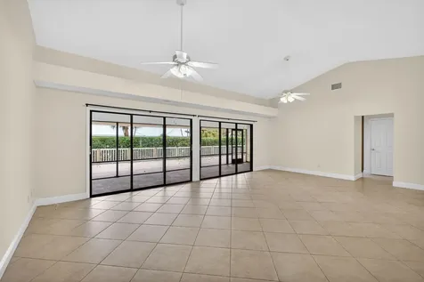 10420 SE Jupiter Narrows Drive Hobe Sound FL 33455