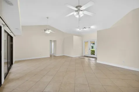 10420 SE Jupiter Narrows Drive Hobe Sound FL 33455
