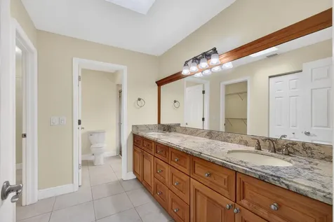 10420 SE Jupiter Narrows Drive Hobe Sound FL 33455