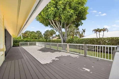 10420 SE Jupiter Narrows Drive Hobe Sound FL 33455