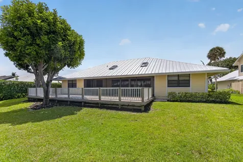 10420 SE Jupiter Narrows Drive Hobe Sound FL 33455
