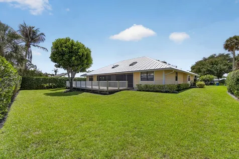 10420 SE Jupiter Narrows Drive Hobe Sound FL 33455