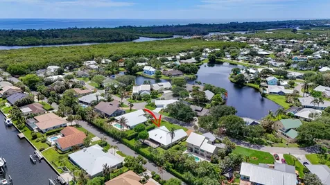 10420 SE Jupiter Narrows Drive Hobe Sound FL 33455
