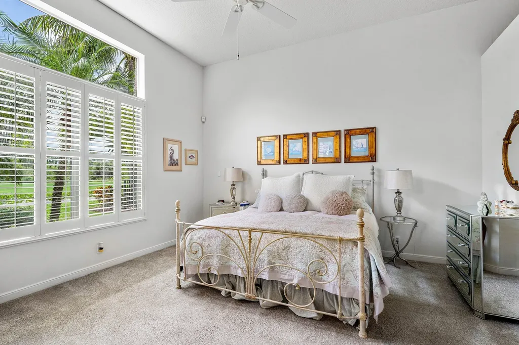 8192 Spyglass Drive West Palm Beach FL 33412