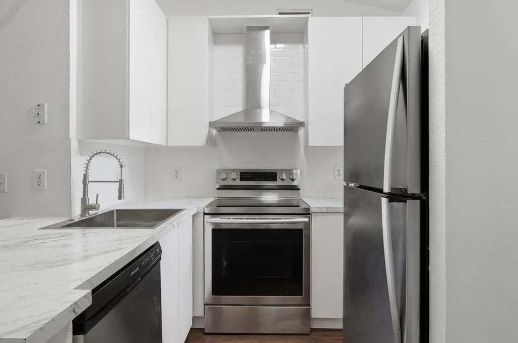 6249 Garden Court Davie FL 33314
