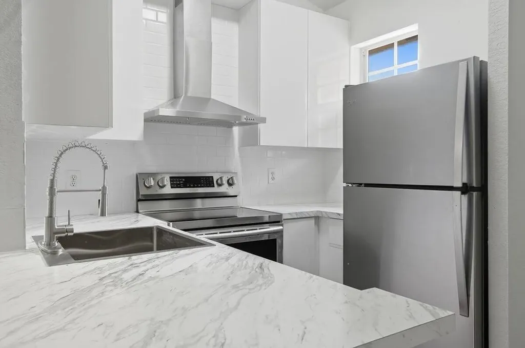 6249 Garden Court Davie FL 33314