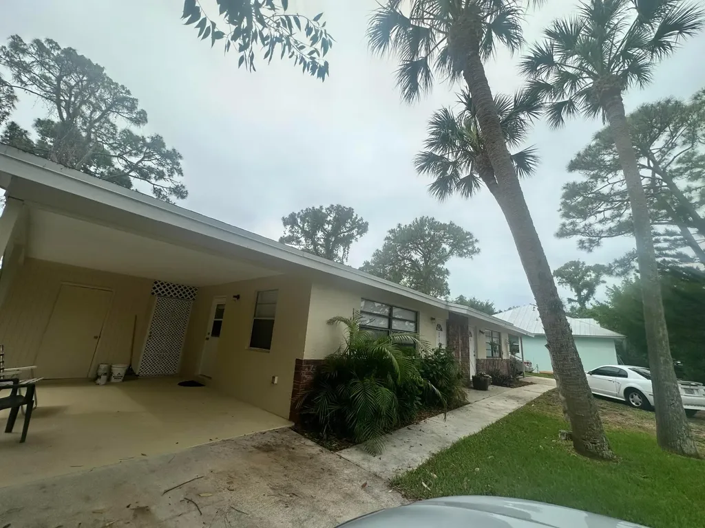 2934 SE Ellendale Street Stuart FL 34997