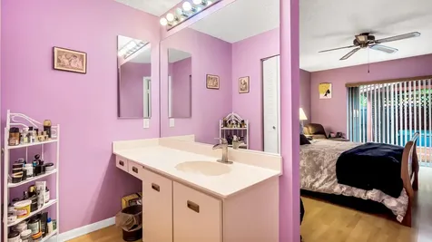 9720 SW 12th Street Pembroke Pines FL 33025