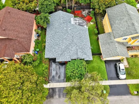 9720 SW 12th Street Pembroke Pines FL 33025