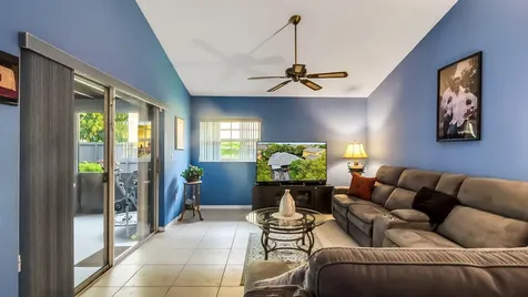 9720 SW 12th Street Pembroke Pines FL 33025