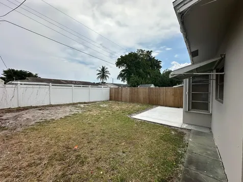 1404 SE 3rd Terrace Deerfield Beach FL 33441