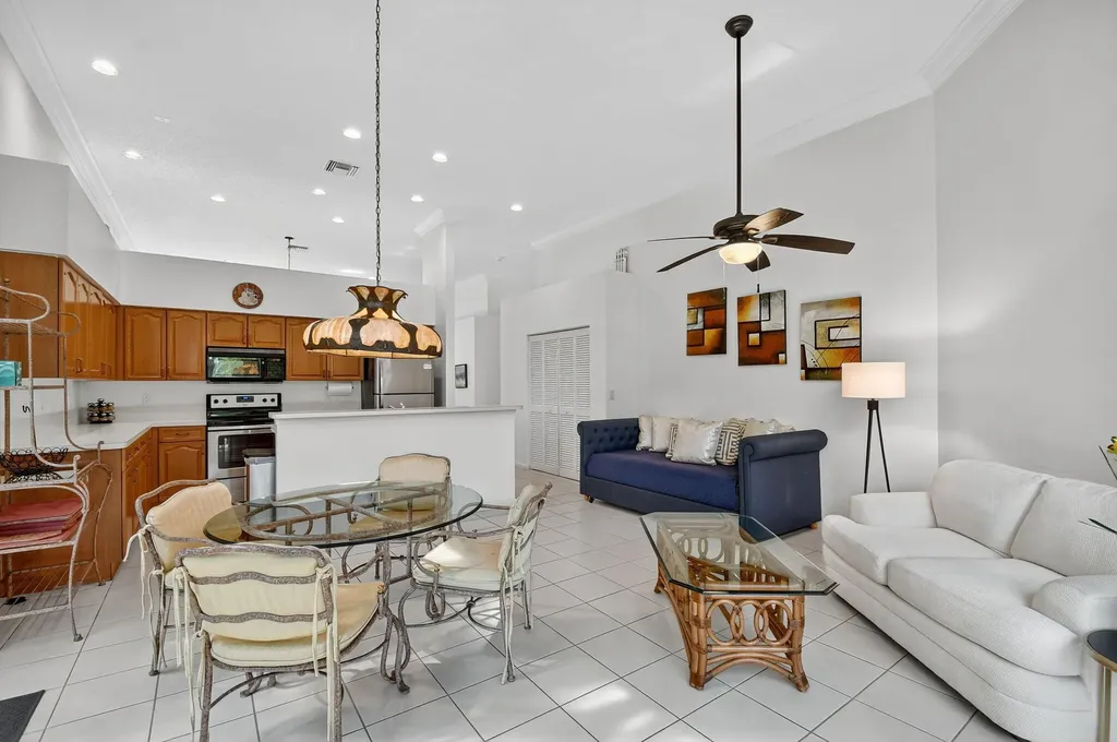 4553 Barclay Fair Way Wellington FL 33449