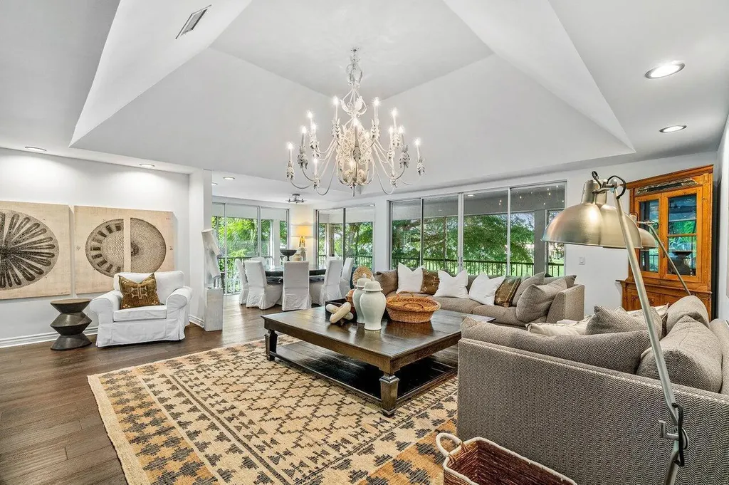 11823 Pebblewood Drive Wellington FL 33414