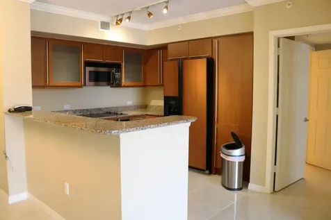 2080 S Ocean Drive Hallandale Beach FL 33009