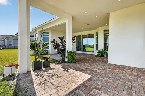 20160 SE Bridgewater Drive Jupiter FL 33458