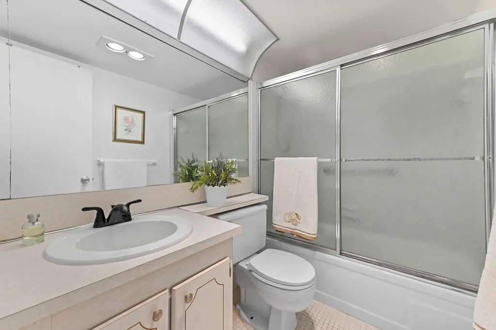 294 Prescott O Deerfield Beach FL 33442