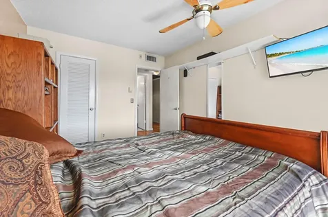 294 Prescott O Deerfield Beach FL 33442