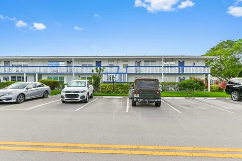 294 Prescott O Deerfield Beach FL 33442