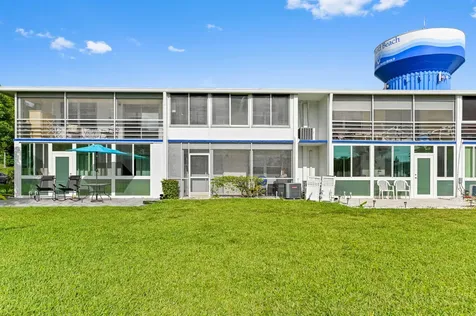 294 Prescott O Deerfield Beach FL 33442