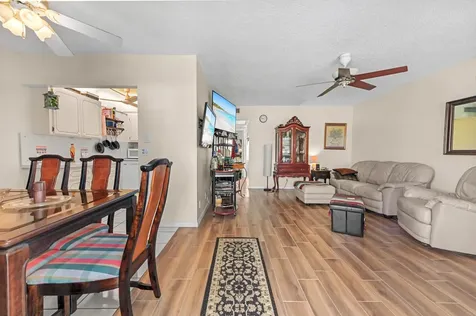 294 Prescott O Deerfield Beach FL 33442
