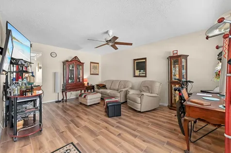 294 Prescott O Deerfield Beach FL 33442