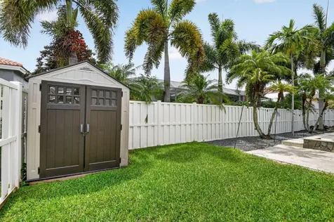 6319 C Durham Drive Lake Worth FL 33467