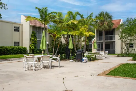 1428 SE 4th Avenue Deerfield Beach FL 33441
