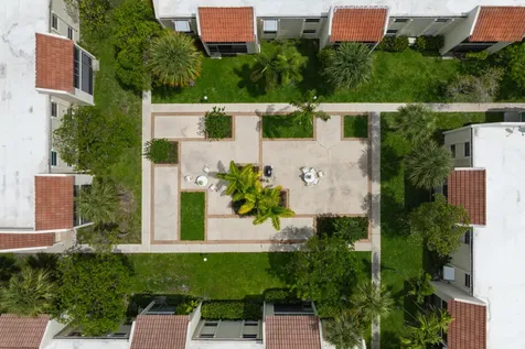 1428 SE 4th Avenue Deerfield Beach FL 33441
