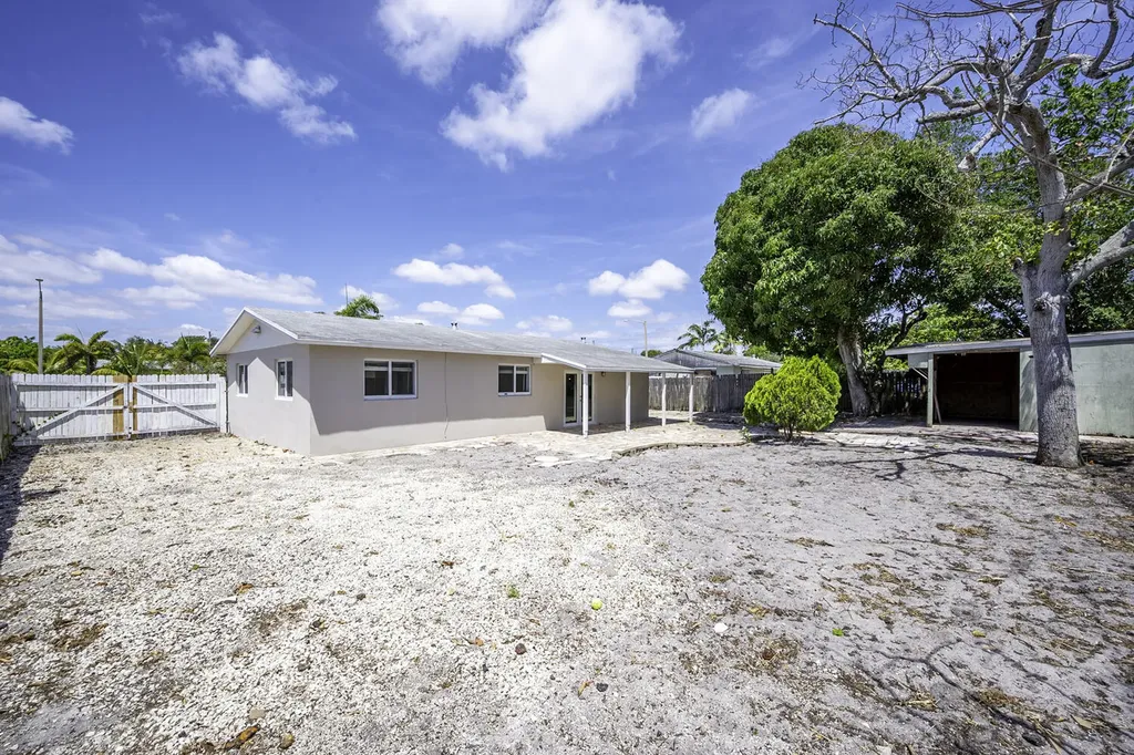 2100 N Seacrest Boulevard Boynton Beach FL 33435