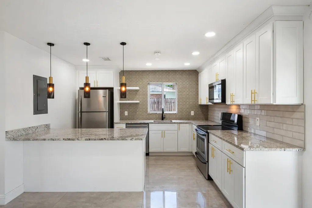 2100 N Seacrest Boulevard Boynton Beach FL 33435