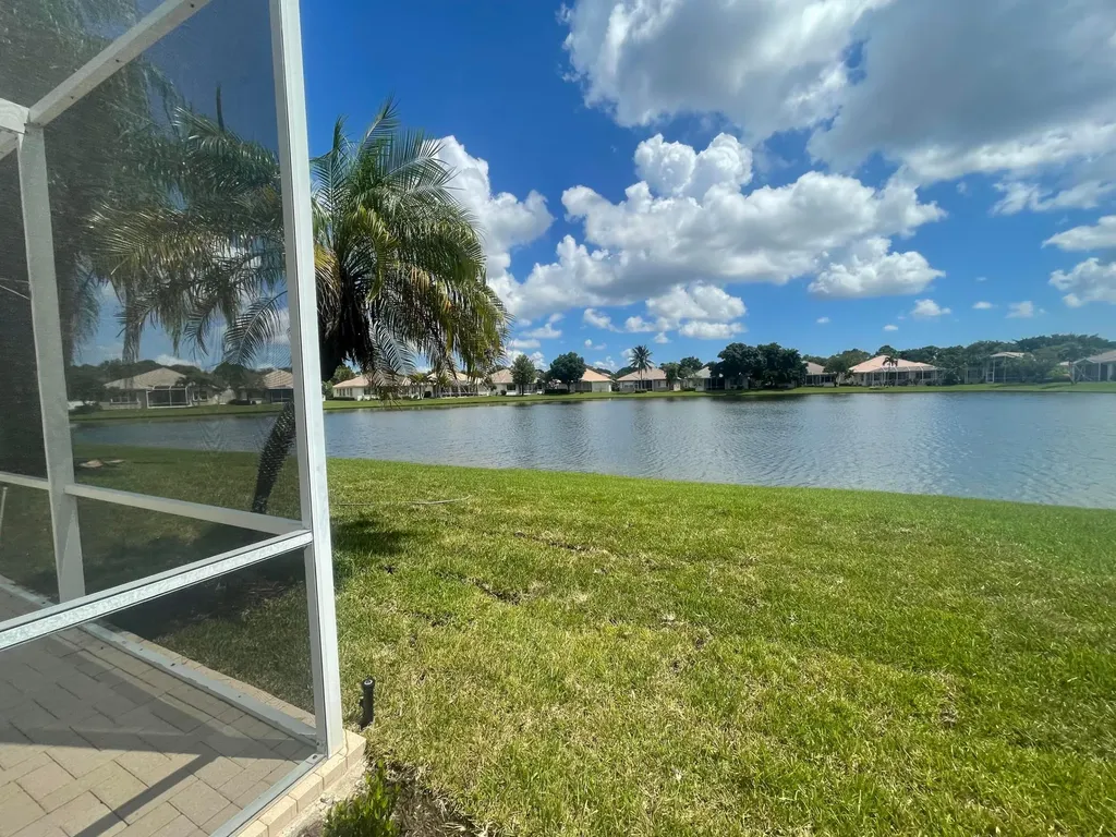 9041 Bay Harbour Circle West Palm Beach FL 33411