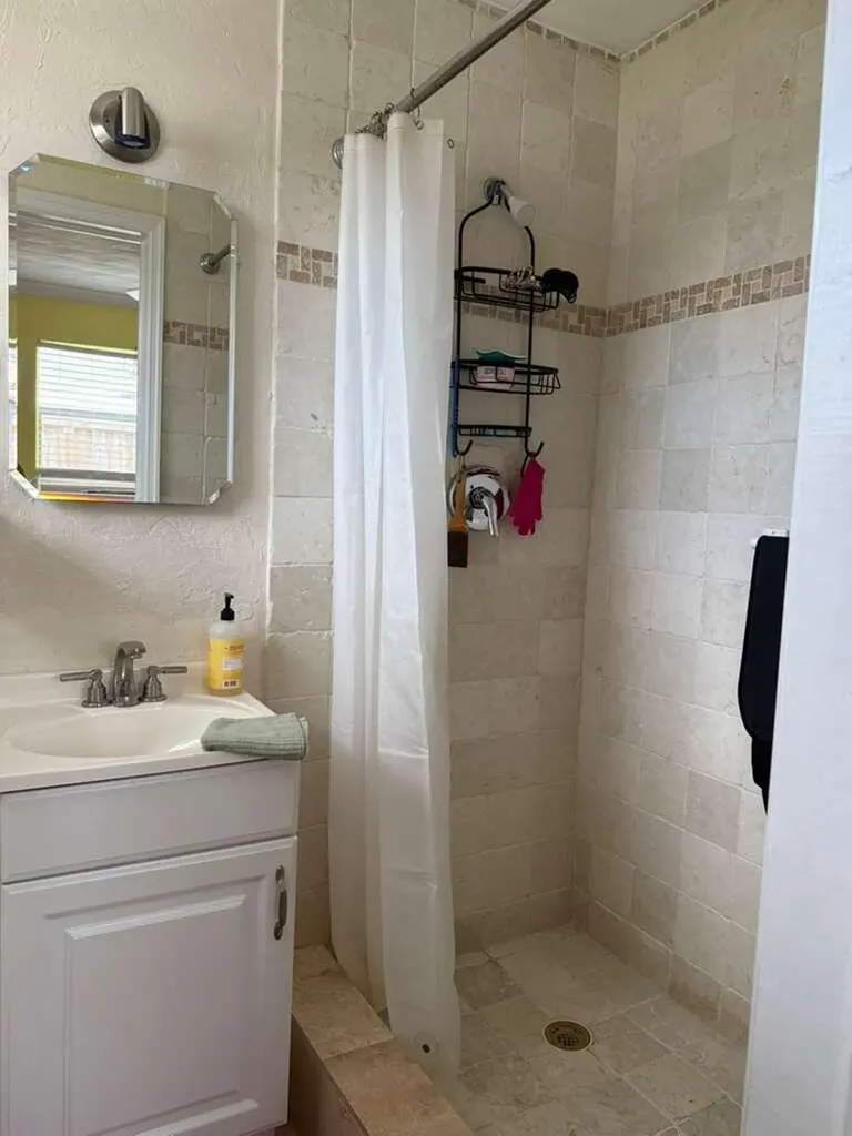 1520 NE 35th Street Pompano Beach FL 33064