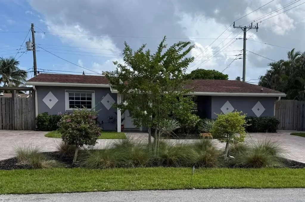 1520 NE 35th Street Pompano Beach FL 33064