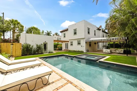511 32nd Street West Palm Beach FL 33407