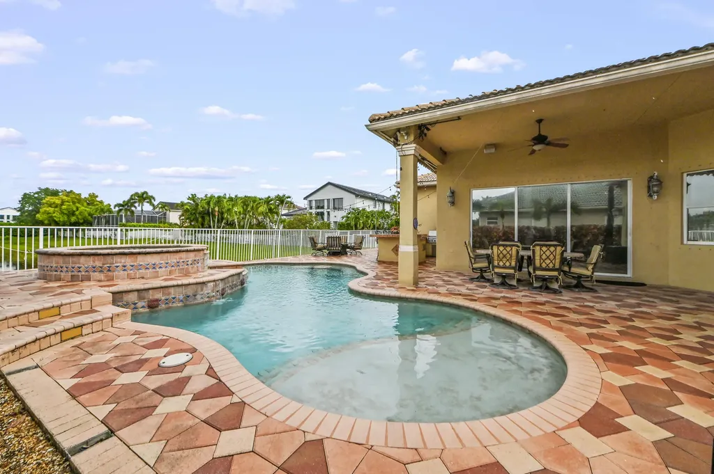 11852 Osprey Point Circle Wellington FL 33449