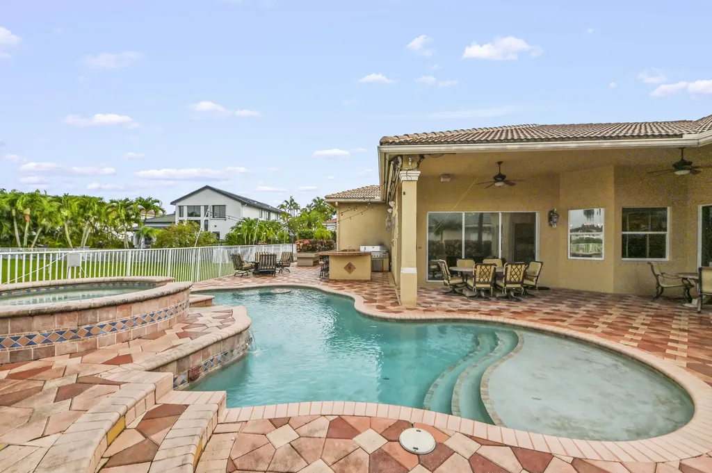 11852 Osprey Point Circle Wellington FL 33449