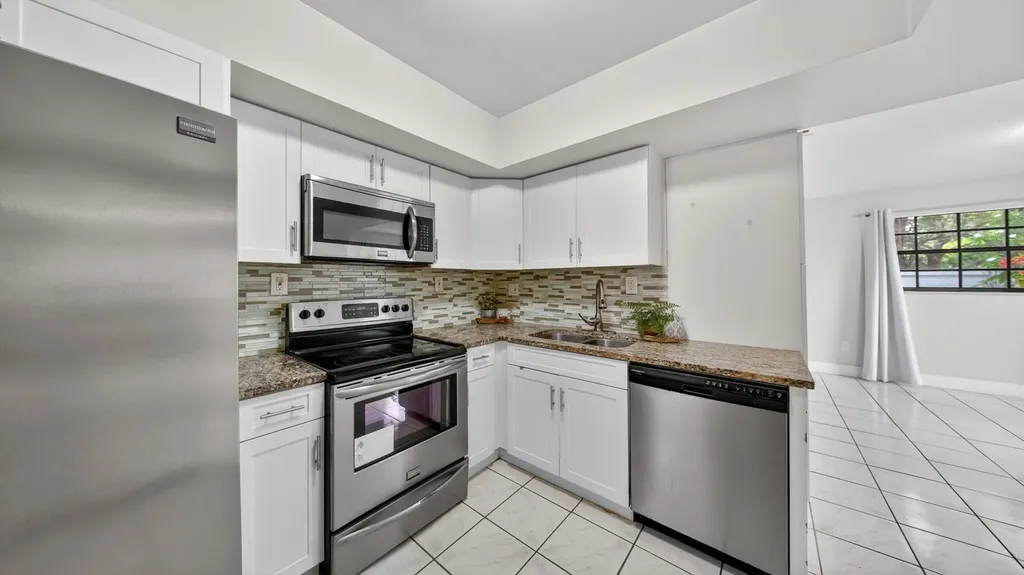 10774 SW 175th Terrace Miami FL 33157