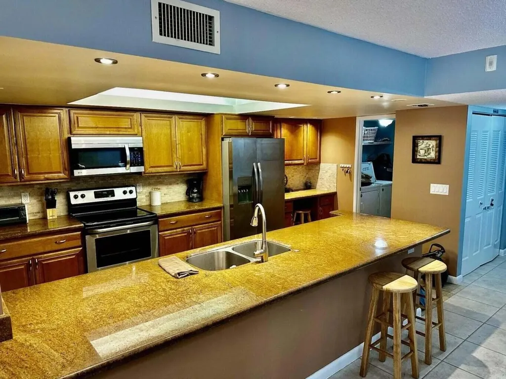 955 Dotterel Road Delray Beach FL 33444