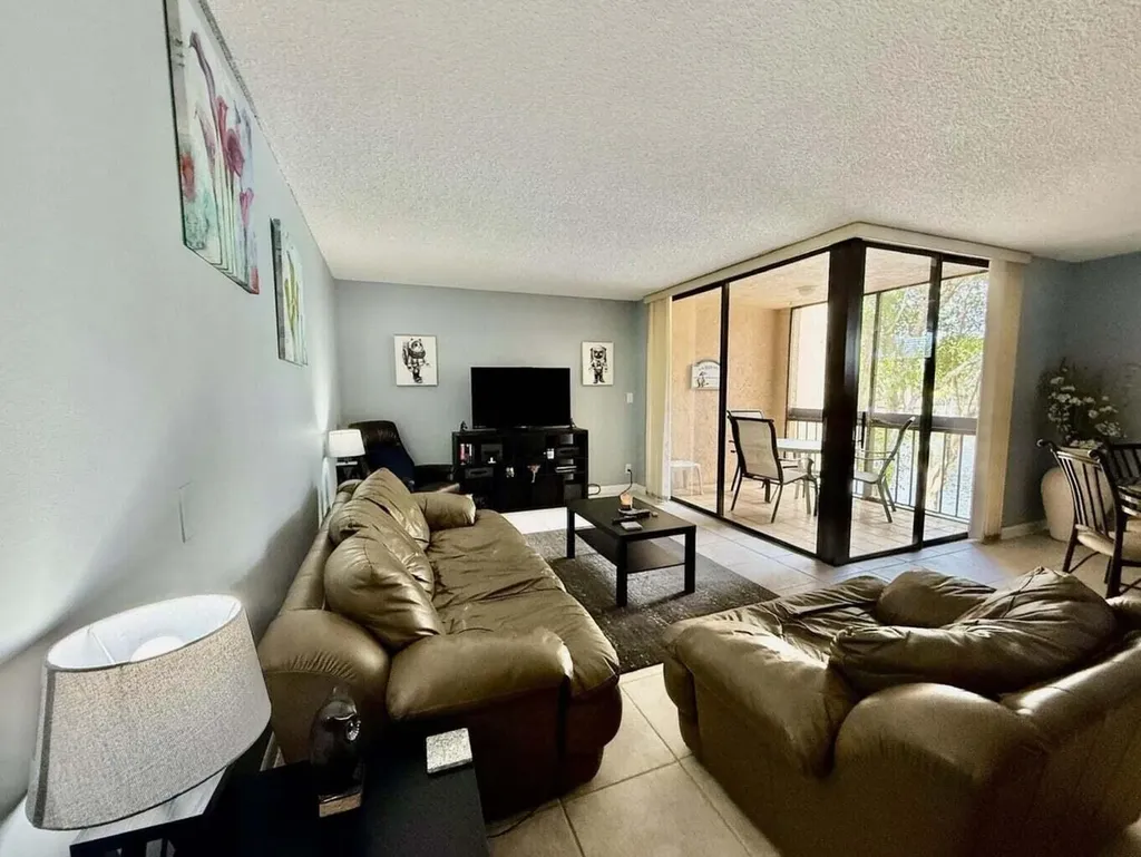955 Dotterel Road Delray Beach FL 33444