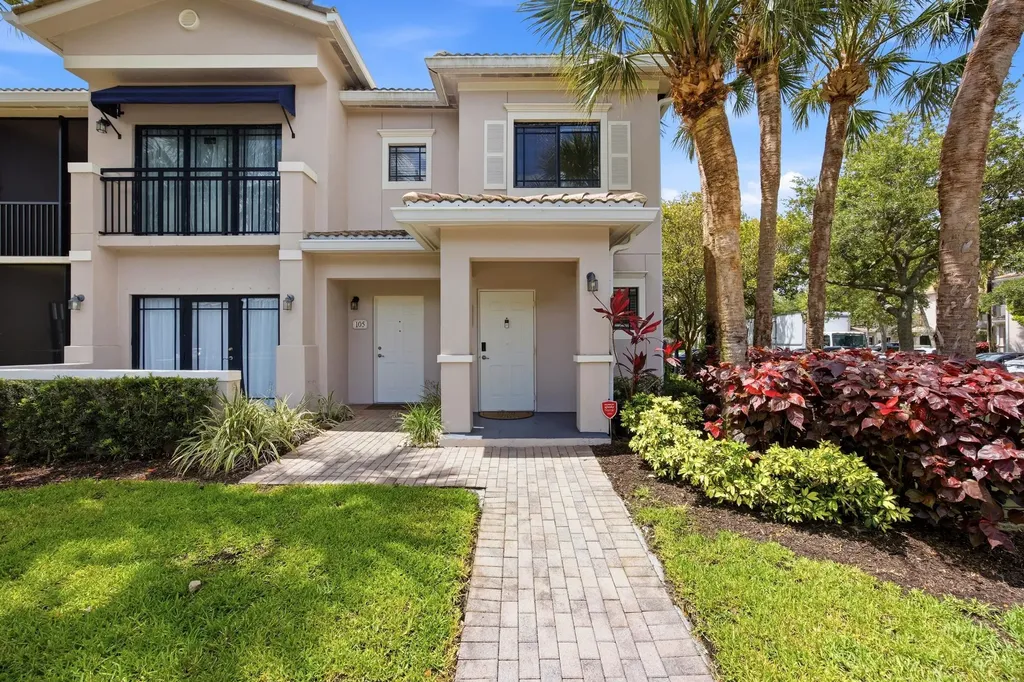 2802 Sarento Place Palm Beach Gardens FL 33410