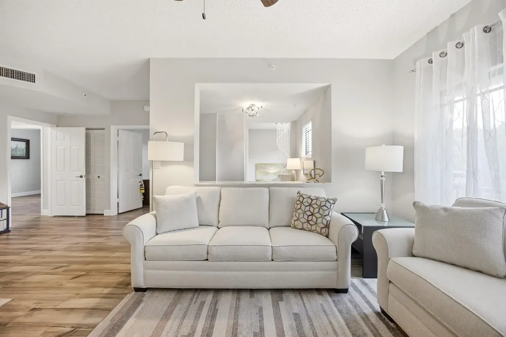 2802 Sarento Place Palm Beach Gardens FL 33410