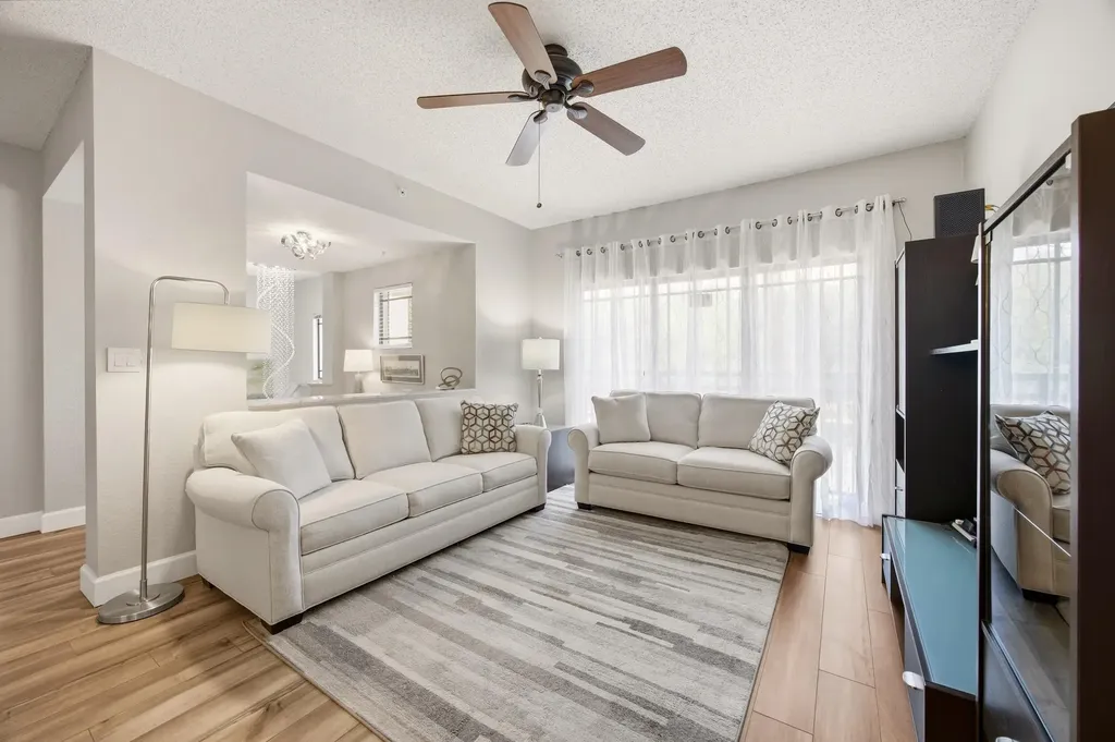 2802 Sarento Place Palm Beach Gardens FL 33410