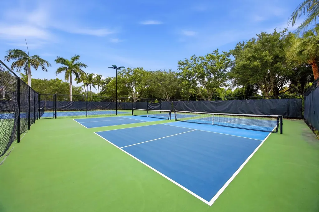 2802 Sarento Place Palm Beach Gardens FL 33410