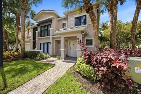 2802 Sarento Place Palm Beach Gardens FL 33410