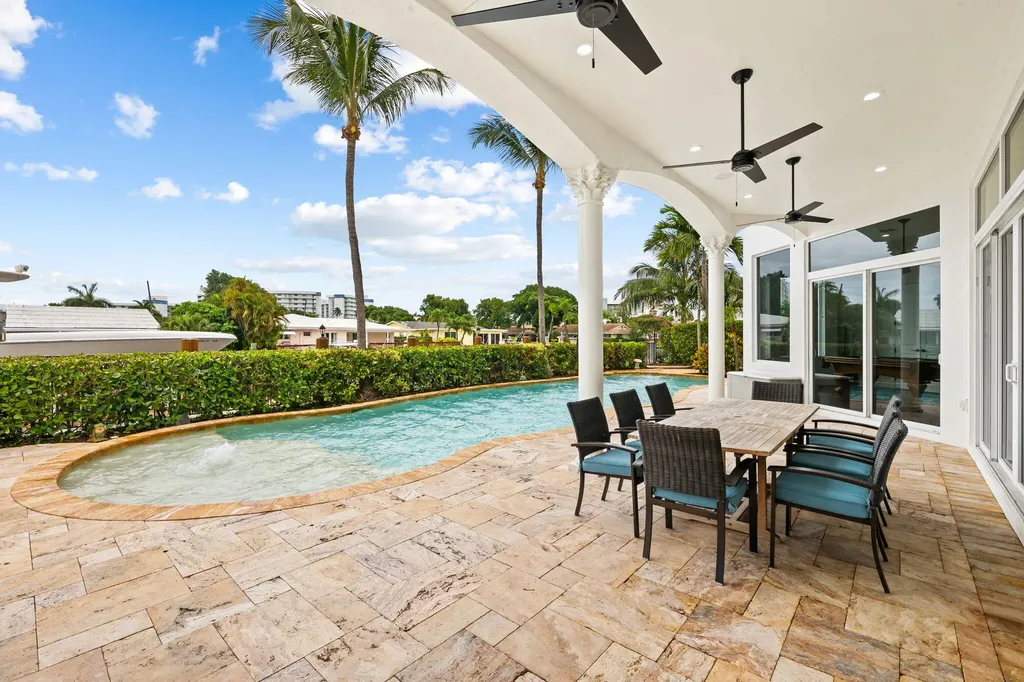 1261 NE 27th Way Pompano Beach FL 33062
